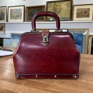1950-60 Vintage Etienne Aigner Handmadee Leather Doctor Satchel
